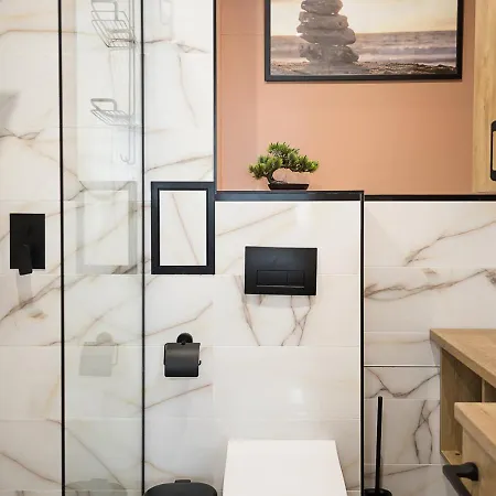 Διαμέρισμα Stylish & Modern Flat In Varna's Fifth Element With Underground Parking By Flat Mаnаger *