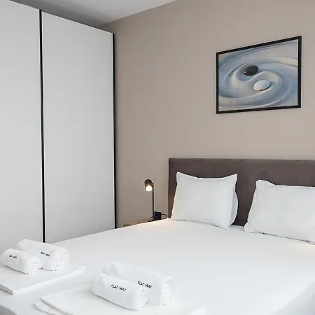 Апартамент Stylish & Modern Flat In Varna's Fifth Element With Underground Parking By Flat Mаnаger